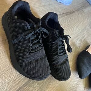 Black NOBULL shoes women size 7